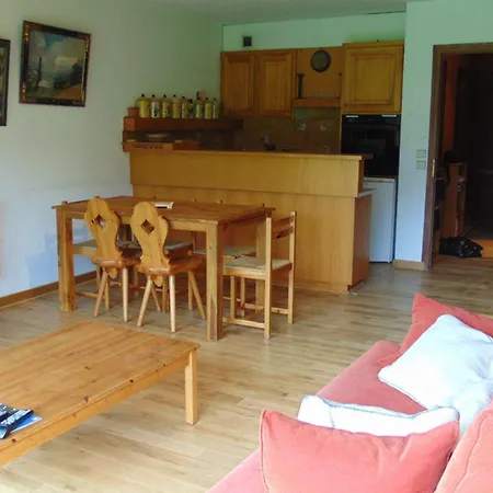 3 Pieces Avec Terrasse, Parking, 6 Couchages - - Fr-1-517-38 *