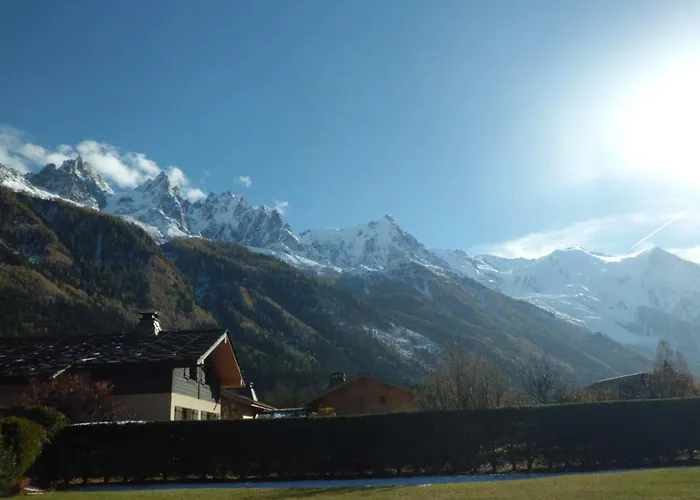 3 Pieces Avec Terrasse, Parking, 6 Couchages - - Fr-1-517-38 * Chamonix