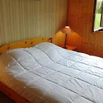 3 Pieces Avec Terrasse, Parking, 6 Couchages - - Fr-1-517-38 Apartment *