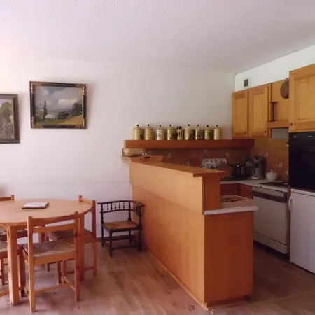 De 65m² Pour 6 Pers, Terrasse, Parking, Animaux Admis - Fr-1-517-38 *