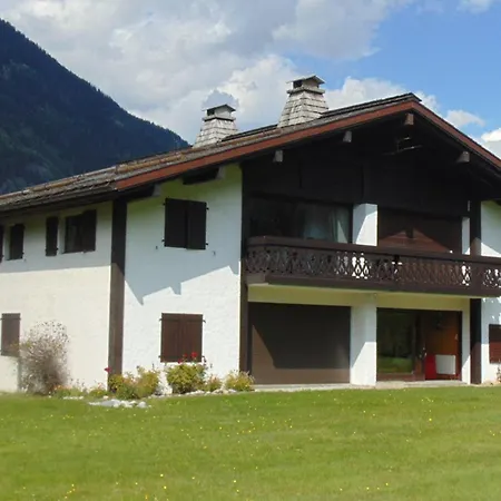 3 Pieces Avec Terrasse, Parking, 6 Couchages - - Fr-1-517-38 Apartment