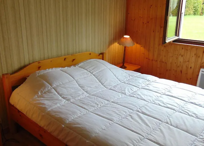 3 Pieces Avec Terrasse, Parking, 6 Couchages - - Fr-1-517-38 Apartment *